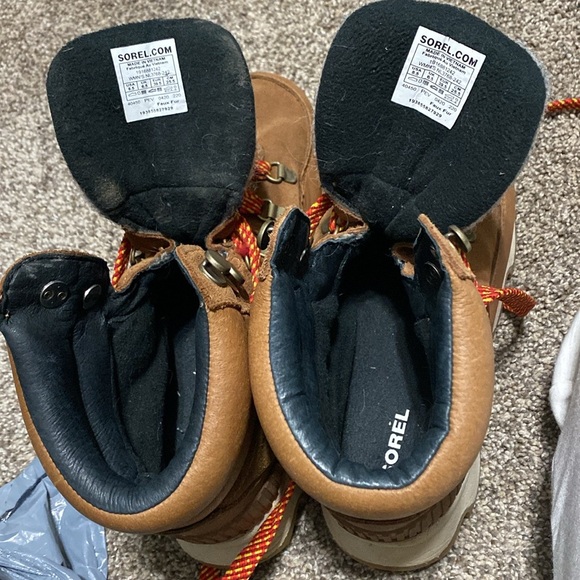 Sorel kinetic conquest boots - Picture 4 of 4